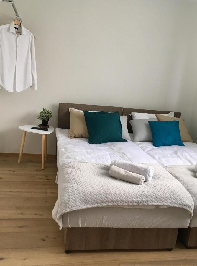 Apartament 212 Klikuszowa Luaran gambar